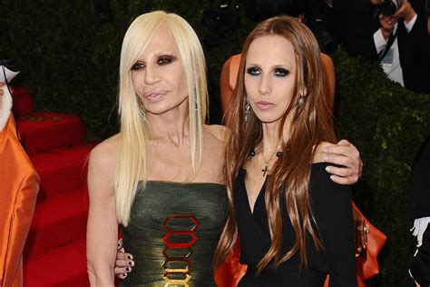 figlia di donatella versace anoressica|Allegra Versace .